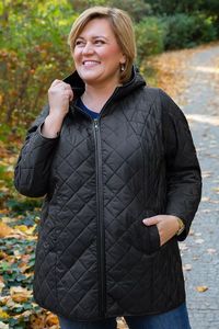 Melna pavasara/rudens sezonas virsjaka ar kapuci - lielie izmēri sievietēm