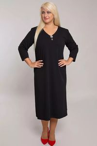 Melna kleita ar piespraudi - lielie izmēri sievietēm