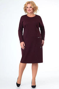 Ķiršsarkana kleita - lielie izmēri sievietēm