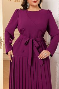 Kods 43683883 apģērbi internetā lieliem izmeriem