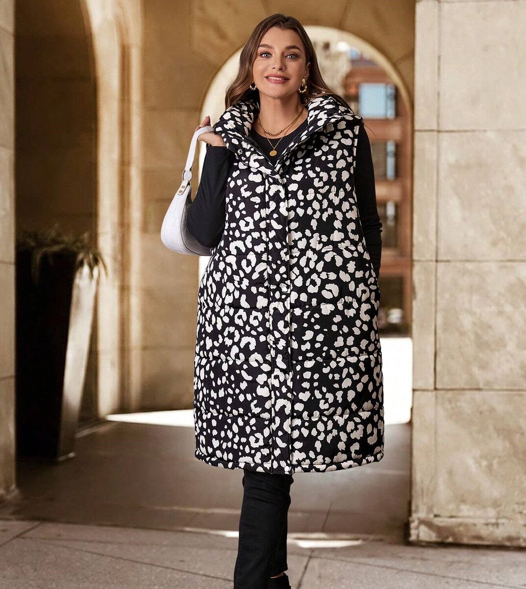 Garā veste ar kapuci, lielie izmēri i-veikalā jandase.lv