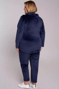 25-070-0001-17 Женская одежда больших размеров