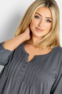 Kods 320971 apģērbi internetā lieliem izmeriem