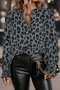 Kods M-47638492 apģērbi internetā lieliem izmeriem