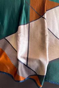 Kods 39832086-SEH apģērbi internetā lieliem izmeriem