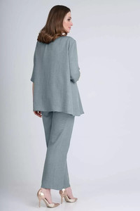 2096 apģērbi korpulentām dāmām