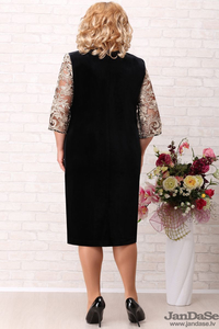 715 Женская одежда больших размеров