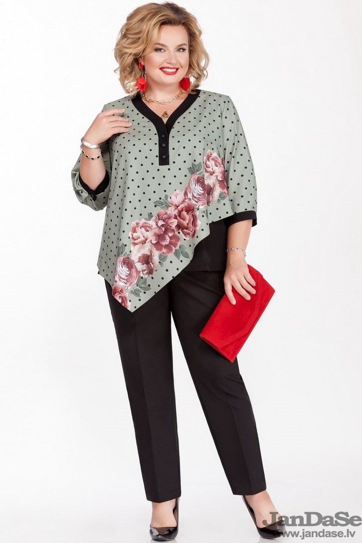 Bikškostīms ar ziedu viju, lielie izmēri i-veikalā jandase.lv