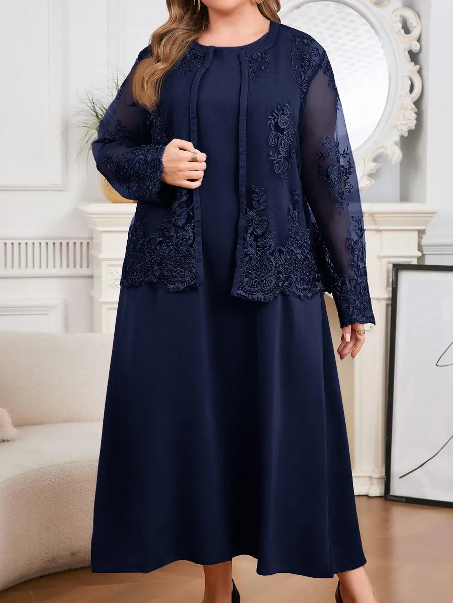 Tumši zila svētku kleita ar mežģīņu jaciņu, lielie izmēri i-veikalā jandase.lv