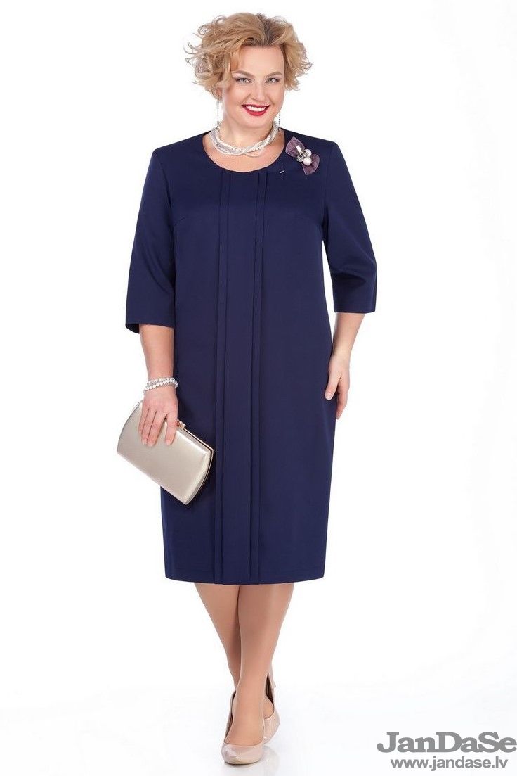 Tumši zila kleita ar piespraudi, lielie izmēri i-veikalā jandase.lv