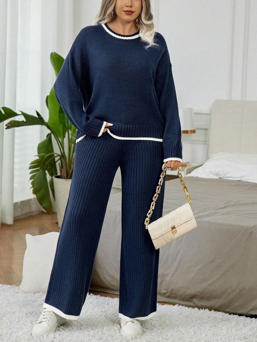 Tumši zils adīts bikškostīms, lielie izmēri i-veikalā jandase.lv