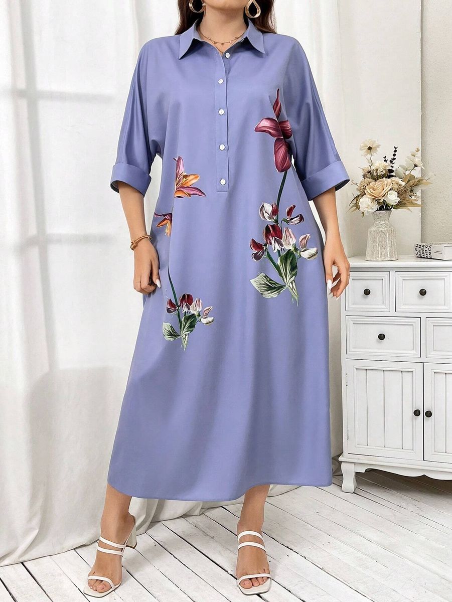 Gaiši violēta kleita ar ziediem, lielie izmēri i-veikalā jandase.lv