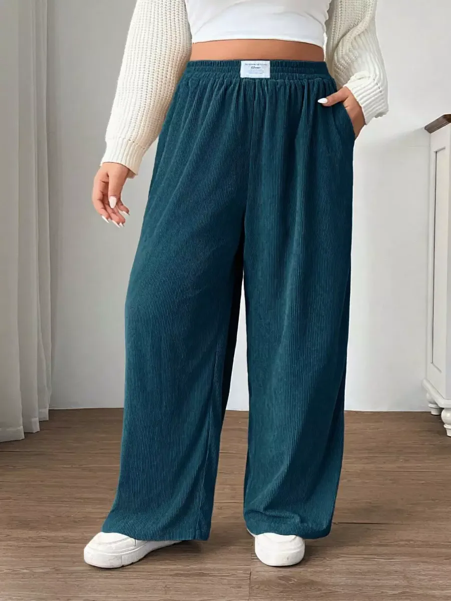 Jūraszaļas velveta sieviešu bikses, lielie izmēri i-veikalā jandase.lv