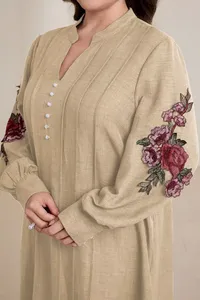 Kods M-70242318 apģērbi internetā lieliem izmeriem