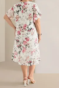 Kods M-51848710 apģērbi internetā lieliem izmeriem