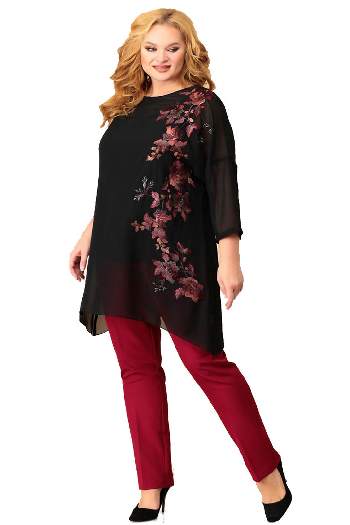 Kostīms ar izšuvumu, lielie izmēri i-veikalā jandase.lv