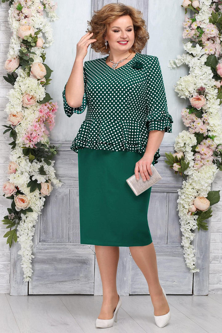 Smaragdzaļa svētku kleita ar punktiņiem, lielie izmēri i-veikalā jandase.lv