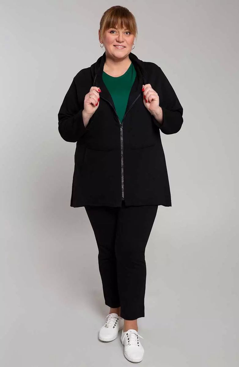 Melns treniņtērps, lielie izmēri i-veikalā jandase.lv