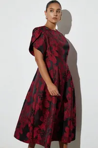 Kods M-107061245 apģērbi internetā lieliem izmeriem