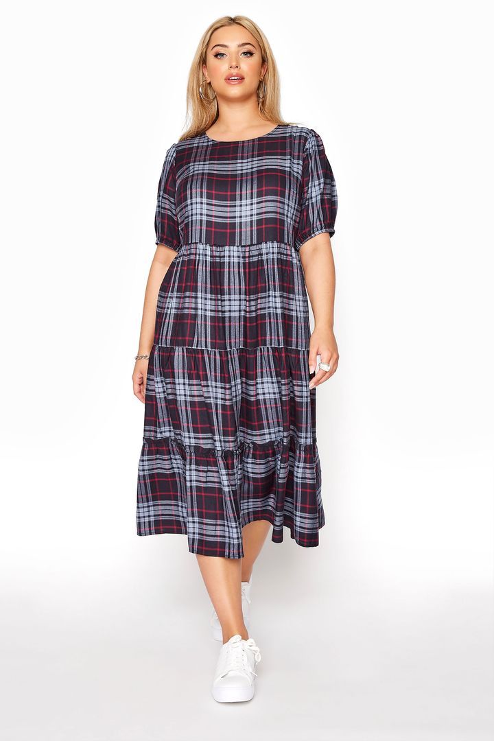 Tumši zila kleita ar bordo rūtiņām, lielie izmēri i-veikalā jandase.lv