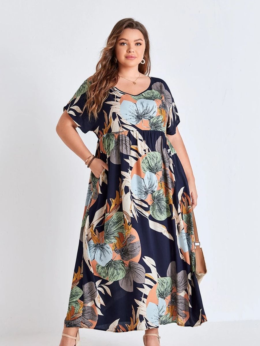 Tumši zila garā kleita ar lapu apdruku, lielie izmēri i-veikalā jandase.lv