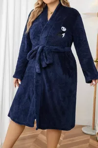 Kods 22748846-S apģērbi internetā lieliem izmeriem