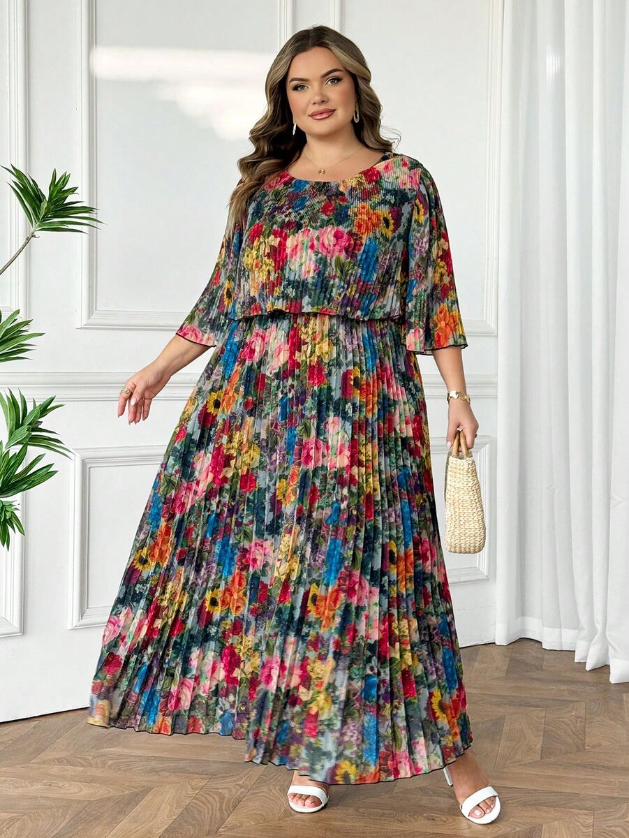 Gofrēta šifona kleita ar ziedu rakstu, lielie izmēri i-veikalā jandase.lv