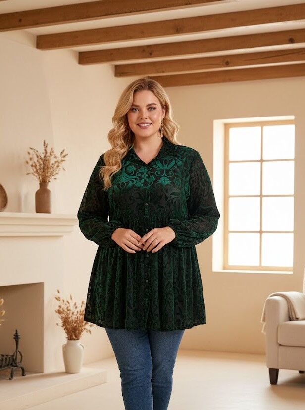 Zaļa blūze ar samta apdari, lielie izmēri i-veikalā jandase.lv