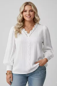 Sieviešu Eleganta balta blūze ar mežģīņu detaļām M-26771221