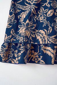 M-64582309 apģērbi korpulentām dāmām