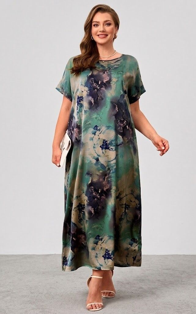 Zaļa vasaras kleita ar lielu ziedu apdruku, lielie izmēri i-veikalā jandase.lv