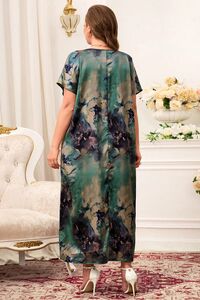 337037700 Женская одежда больших размеров