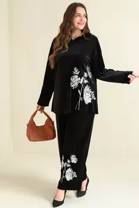 Kods 48740201 apģērbi internetā lieliem izmeriem