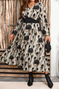 Kods M-52728361 apģērbi internetā lieliem izmeriem