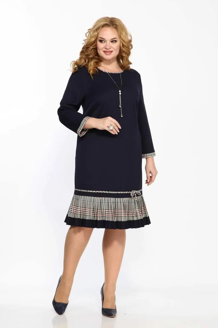 Tumši zila kleita ar volānu, lielie izmēri i-veikalā jandase.lv