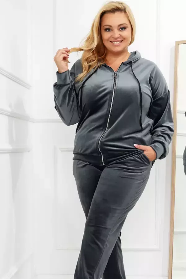 Pelēks brīvā laika kostīms, lielie izmēri i-veikalā jandase.lv