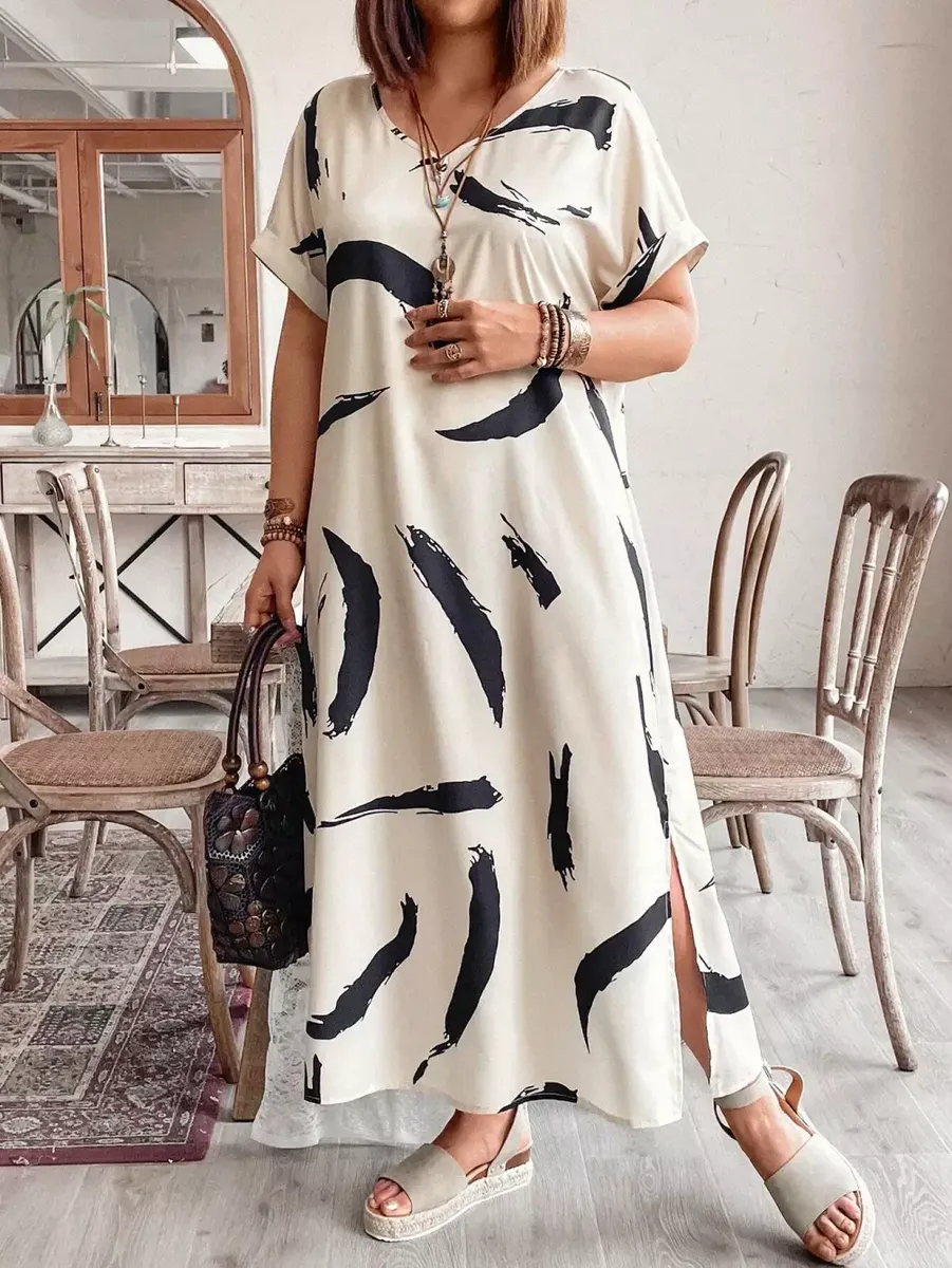 Gaiša vasaras kleita ar melniem lāsumiem, lielie izmēri i-veikalā jandase.lv