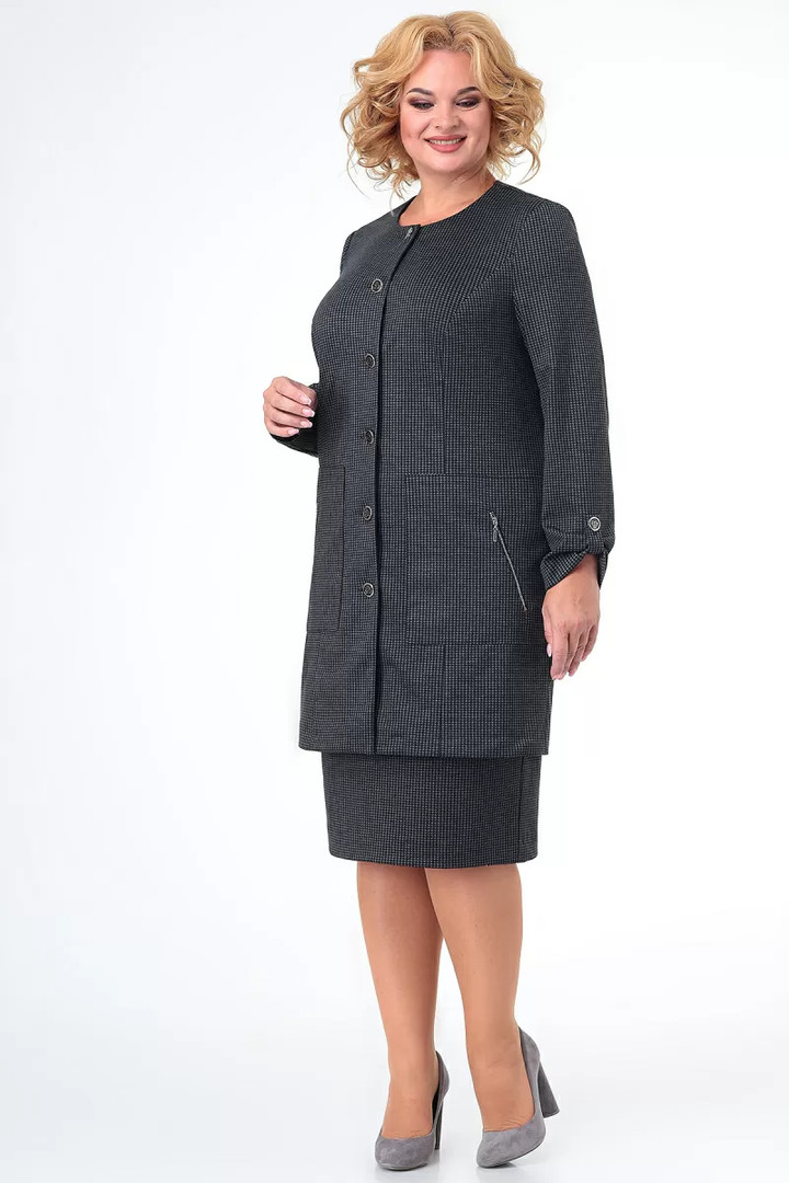 Pelēcīgi rūtains kostīms, lielie izmēri i-veikalā jandase.lv