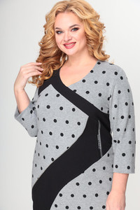 Kods 639-APL apģērbi internetā lieliem izmeriem