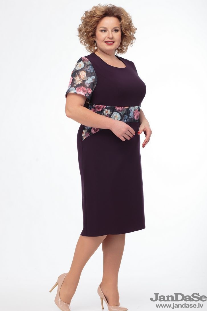 Kleita ar bordo un ziliem ziediem, lielie izmēri i-veikalā jandase.lv