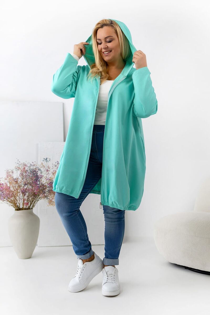 Jaka ar kapuci, lielie izmēri i-veikalā jandase.lv